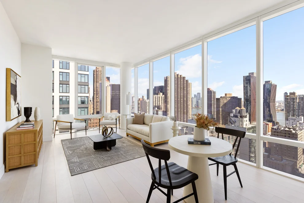 Unit for sale at 501 3RD Avenue, Manhattan, NY 10016