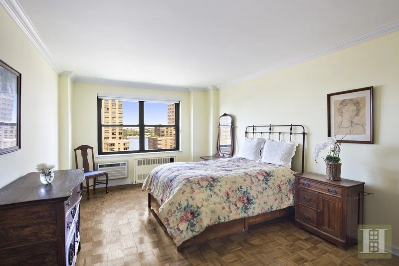 Unit for sale at 165 W END Avenue, Manhattan, NY 10023