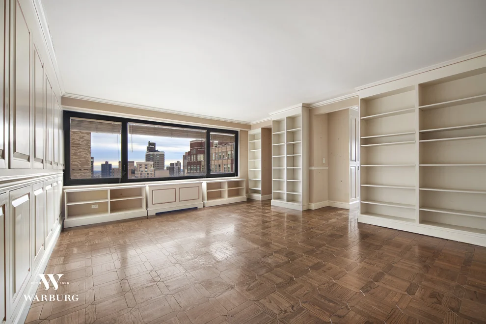 Unit for sale at 1065 PARK Avenue, Manhattan, NY 10128