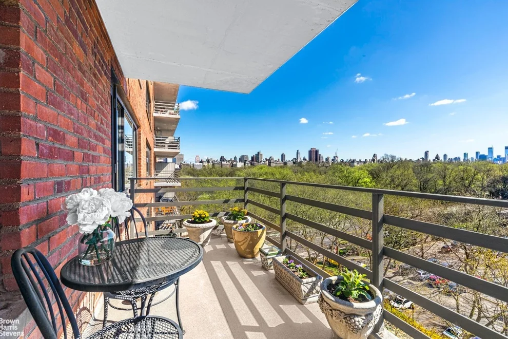 Unit for sale at 400 CENTRAL Park W, Manhattan, NY 10025