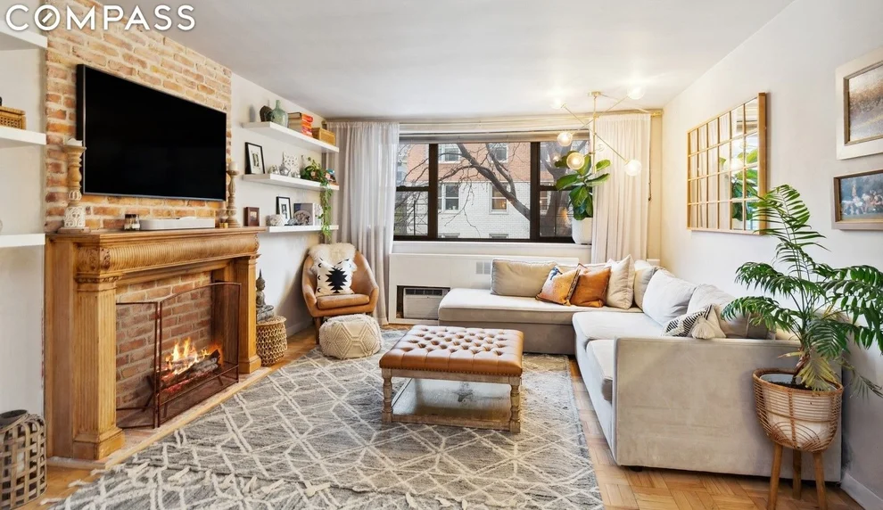 Unit for sale at 305 E 72nd Street, Manhattan, NY 10021