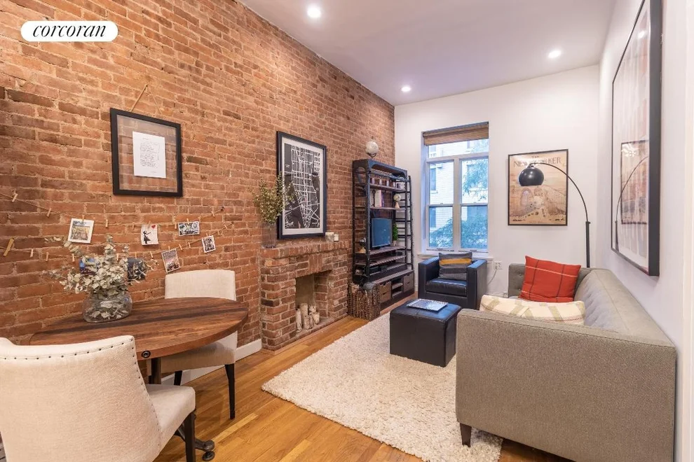 Unit for sale at 110 W 71ST Street, Manhattan, NY 10023