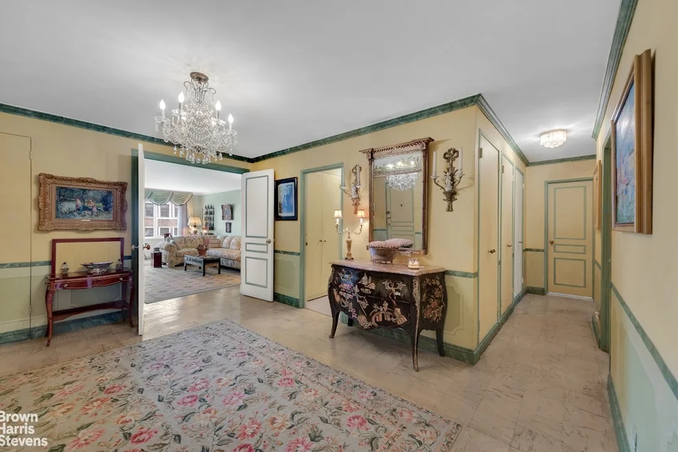 Unit for sale at 114 E 72ND Street, Manhattan, NY 10021