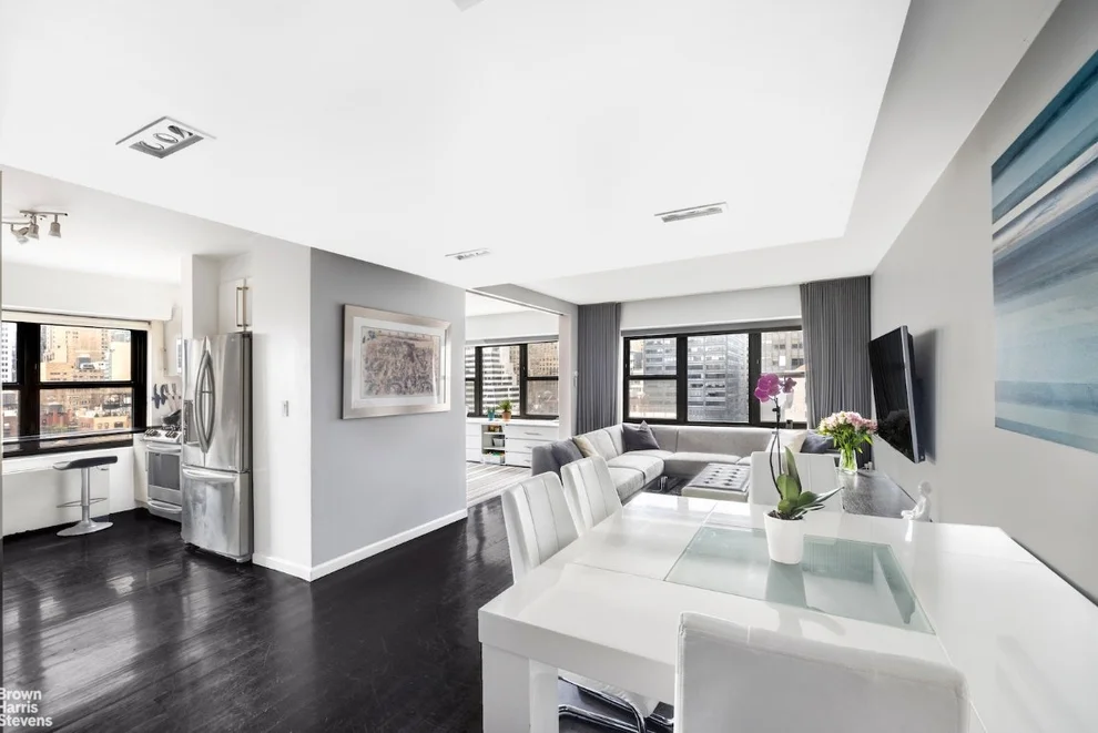Unit for sale at 160 E 38TH Street, Manhattan, NY 10016