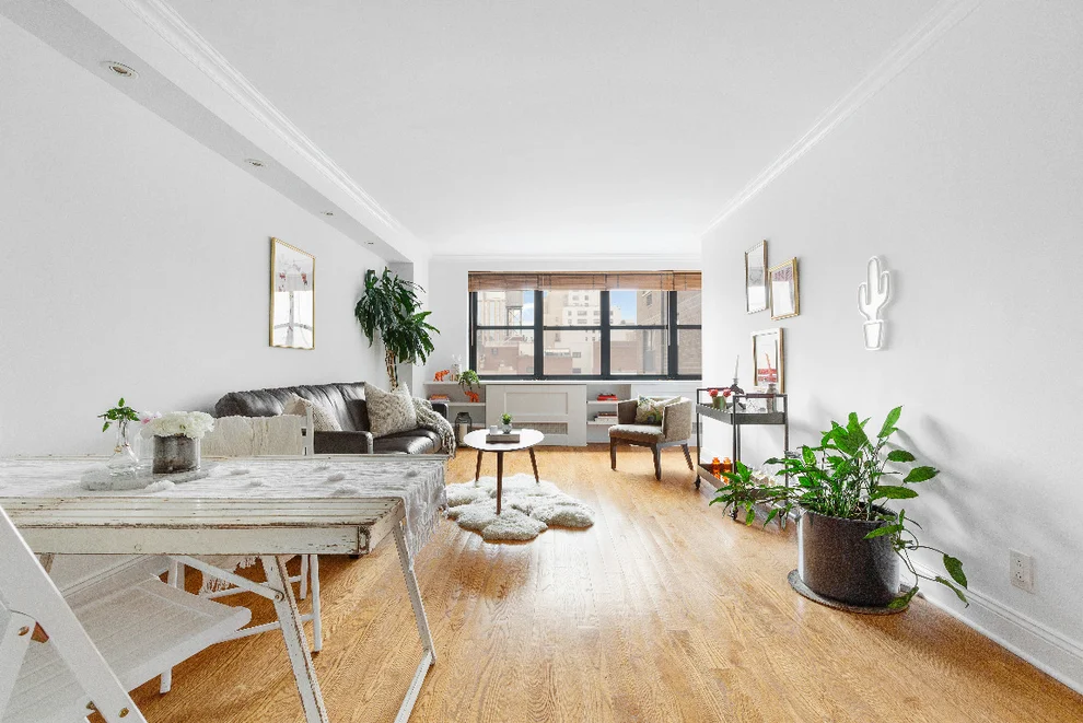 Unit for sale at 200 E 24th Street, Manhattan, NY 10010