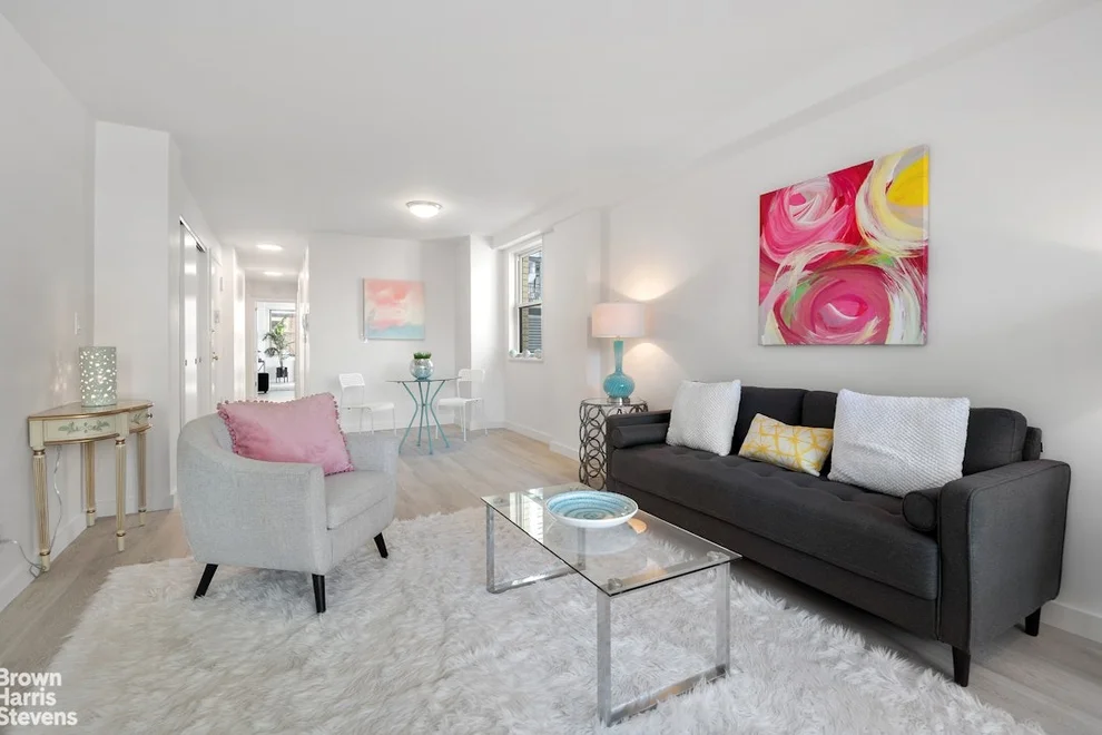 Unit for sale at 520 E 72ND Street, Manhattan, NY 10021