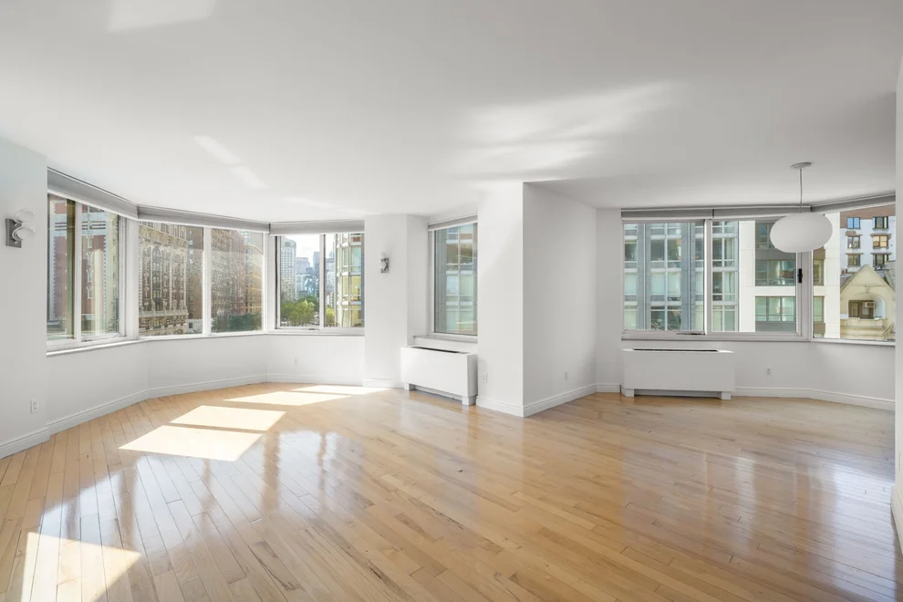 Unit for sale at 201 W 72ND Street, Manhattan, NY 10023