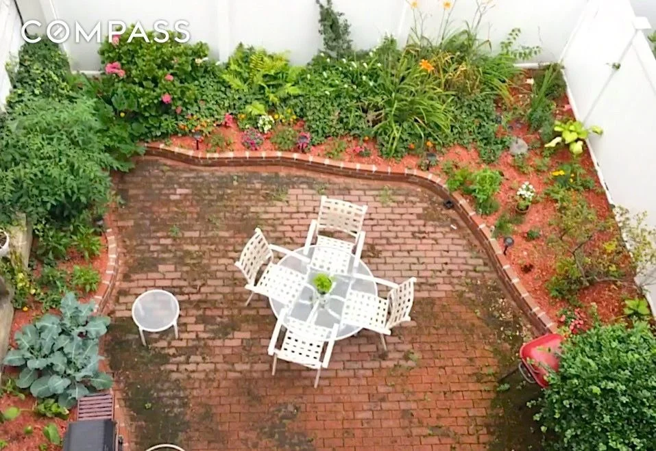 Unit for sale at 523 E 84th Street, Manhattan, NY 10028