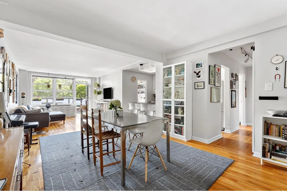 Unit for sale at 525 OCEAN Parkway, Brooklyn, NY 11218