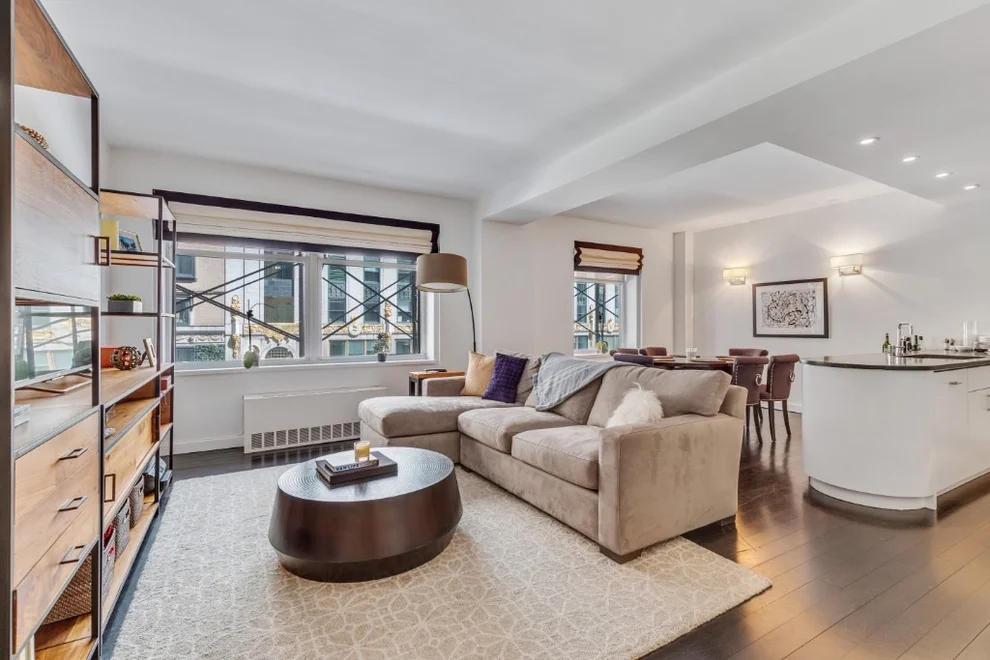 Unit for sale at 100 W 58th Street, Manhattan, NY 10019