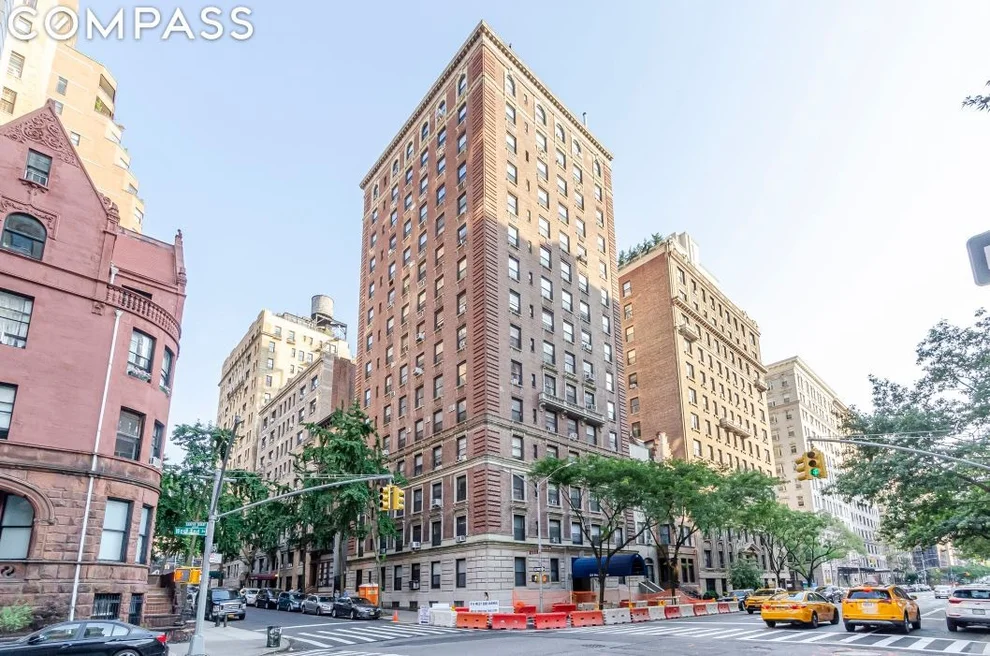 Unit for sale at 514 W End Avenue, Manhattan, NY 10024