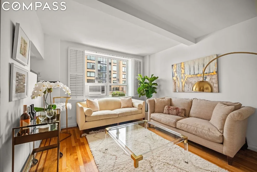 Unit for sale at 200 W 20th Street, Manhattan, NY 10011