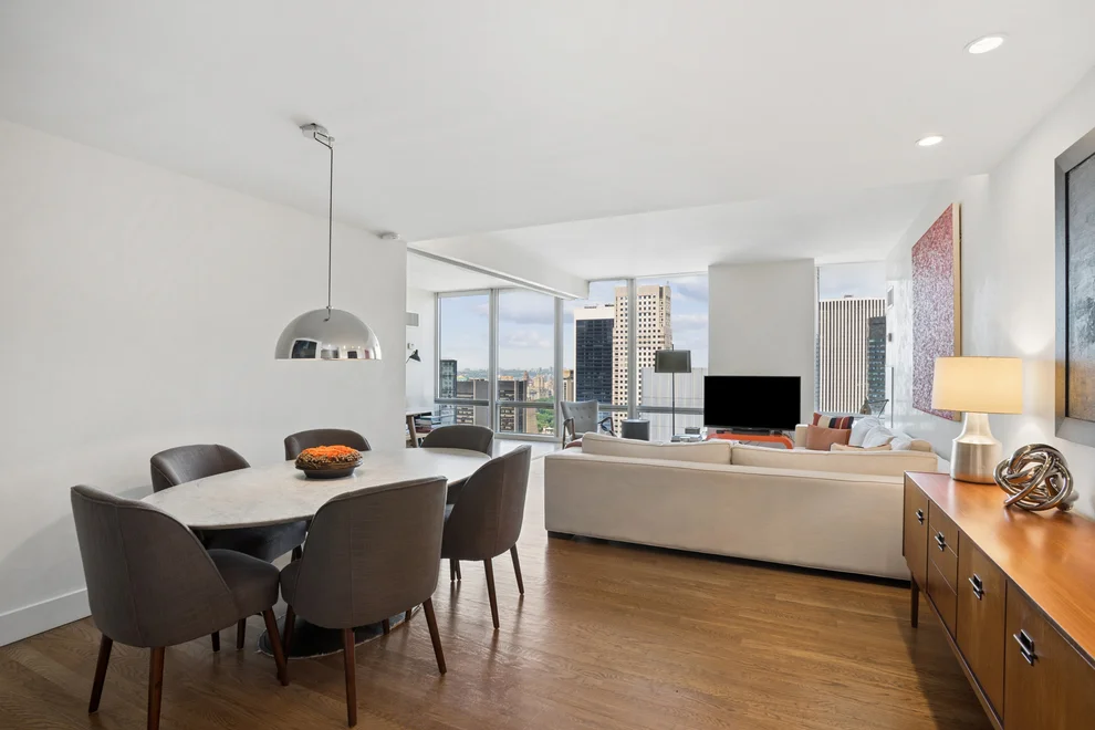 Unit for sale at 641 5TH Avenue, Manhattan, NY 10022