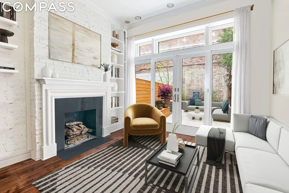Unit for sale at 92 Horatio Street, Manhattan, NY 10014