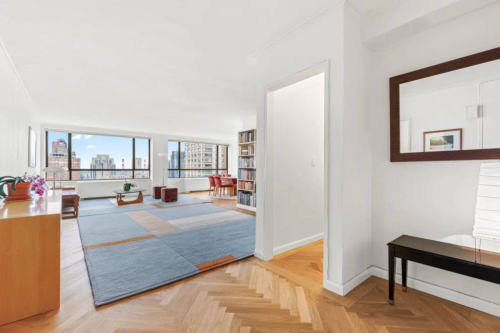 Unit for sale at 190 E 72ND Street, Manhattan, NY 10021