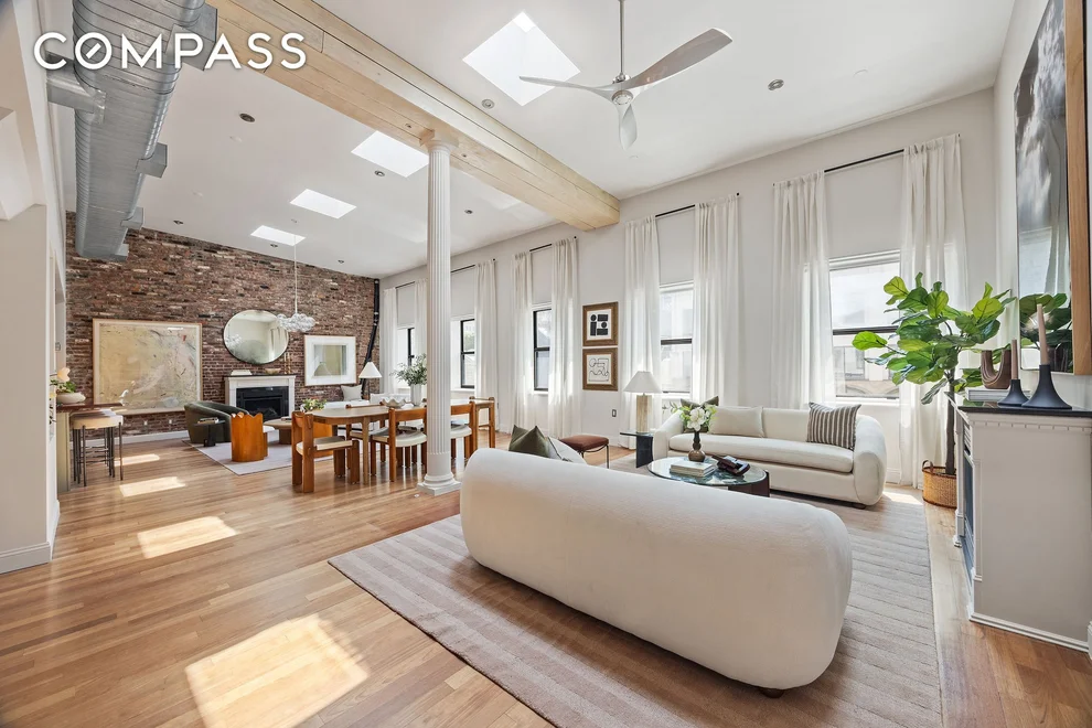 Unit for sale at 100 Reade Street, Manhattan, NY 10013