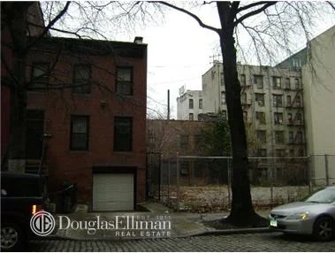 Unit for sale at 517 E 118th Street, Manhattan, NY 10035