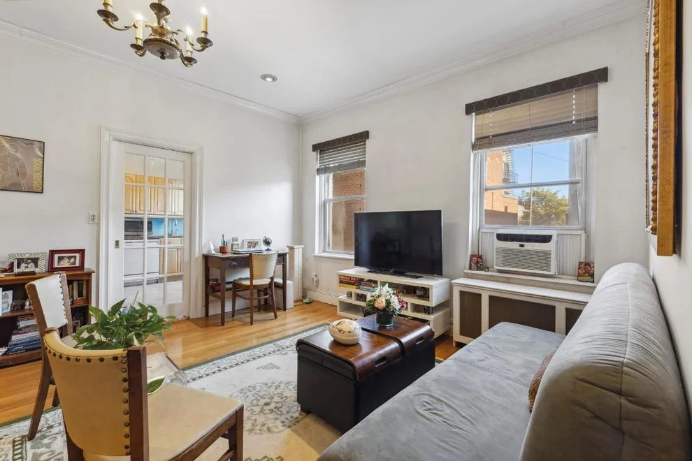 Unit for sale at 565 W 169TH Street, Manhattan, NY 10032