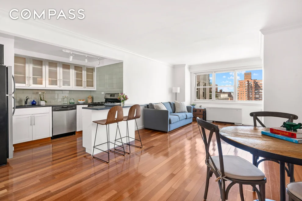 Unit for sale at 101 W 12th Street, Manhattan, NY 10011
