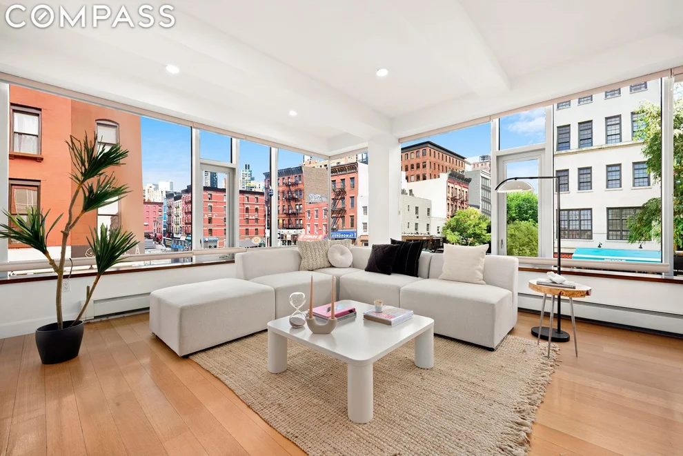 Unit for sale at 300 W 18th Street, Manhattan, NY 10011