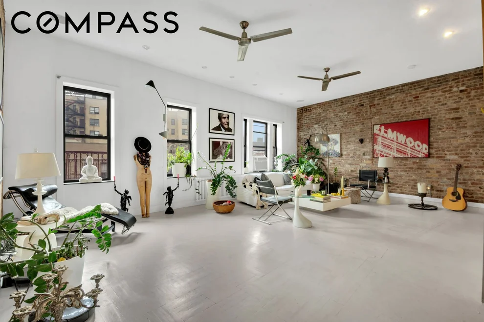 Photo of 47 Ft Washington Avenue, New York, NY 10032