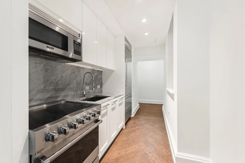 Unit for sale at 344 W 72nd Street, Manhattan, NY 10023