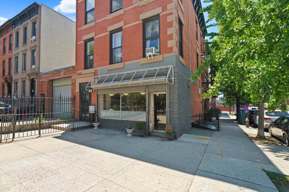 Unit for sale at 2 4th Place, Brooklyn, NY 11231
