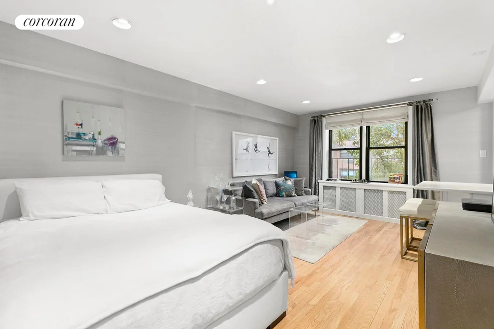 Unit for sale at 342 E 53RD Street, Manhattan, NY 10022