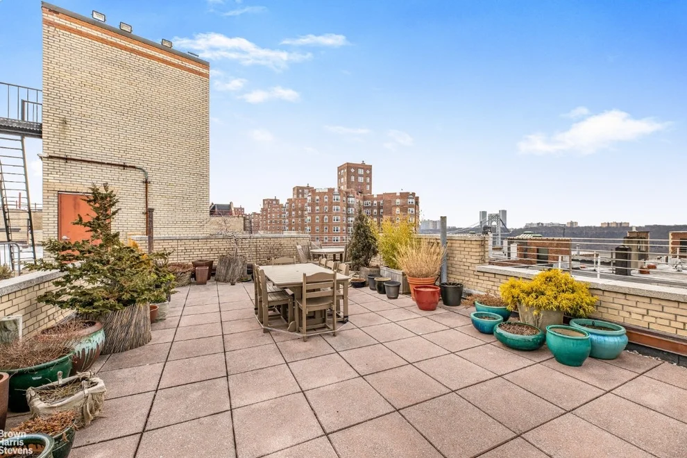 Unit for sale at 200 PINEHURST Avenue, Manhattan, NY 10033