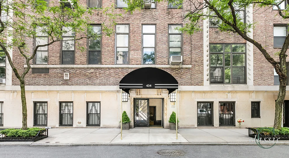 Unit for sale at 434 E 52ND Street, Manhattan, NY 10022