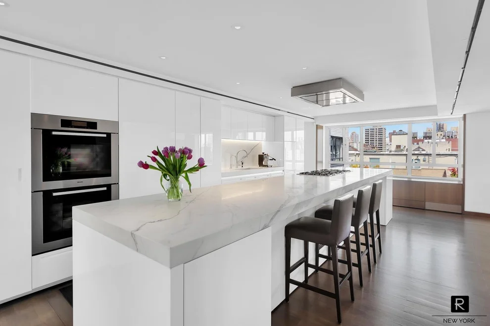 Unit for sale at 799 Park Avenue, Manhattan, NY 10021