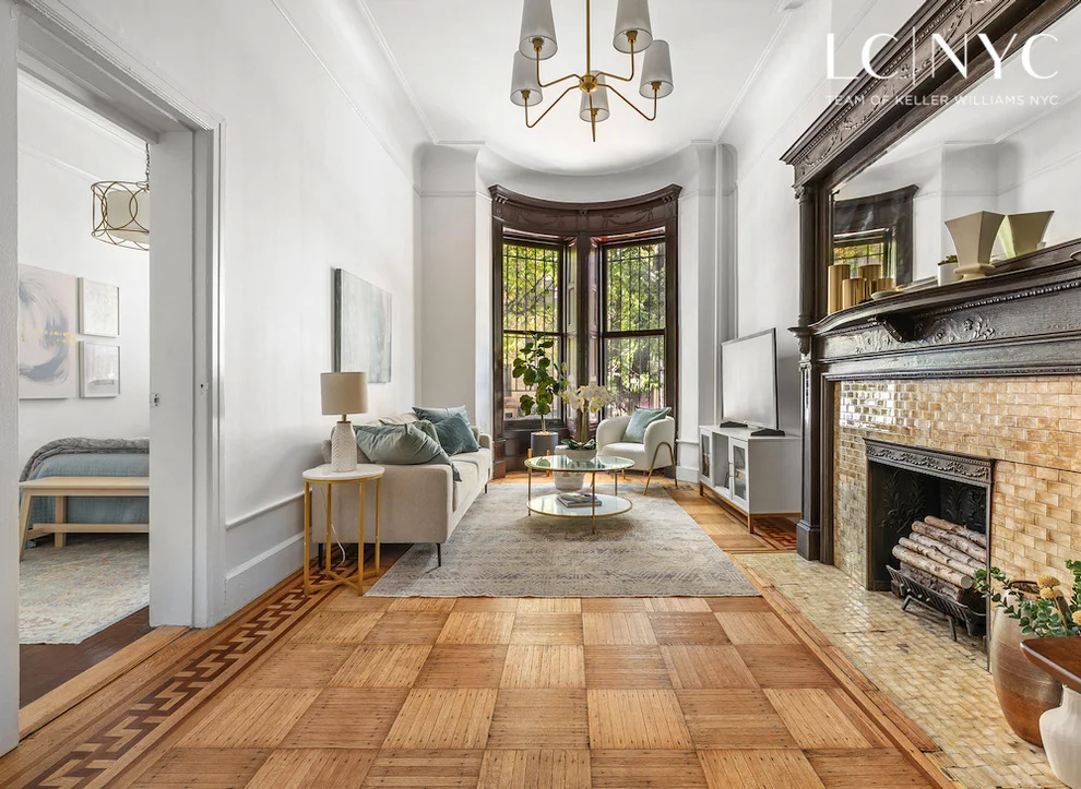 Unit for sale at 632 W End Avenue, Manhattan, NY 10024
