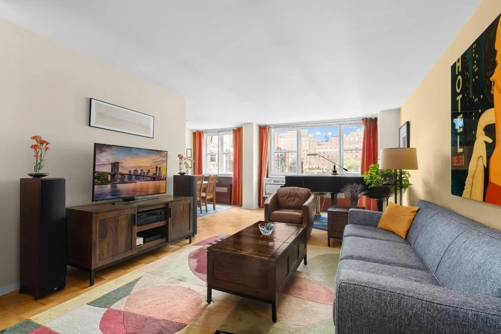 Unit for sale at 77 7TH Avenue, Manhattan, NY 10011