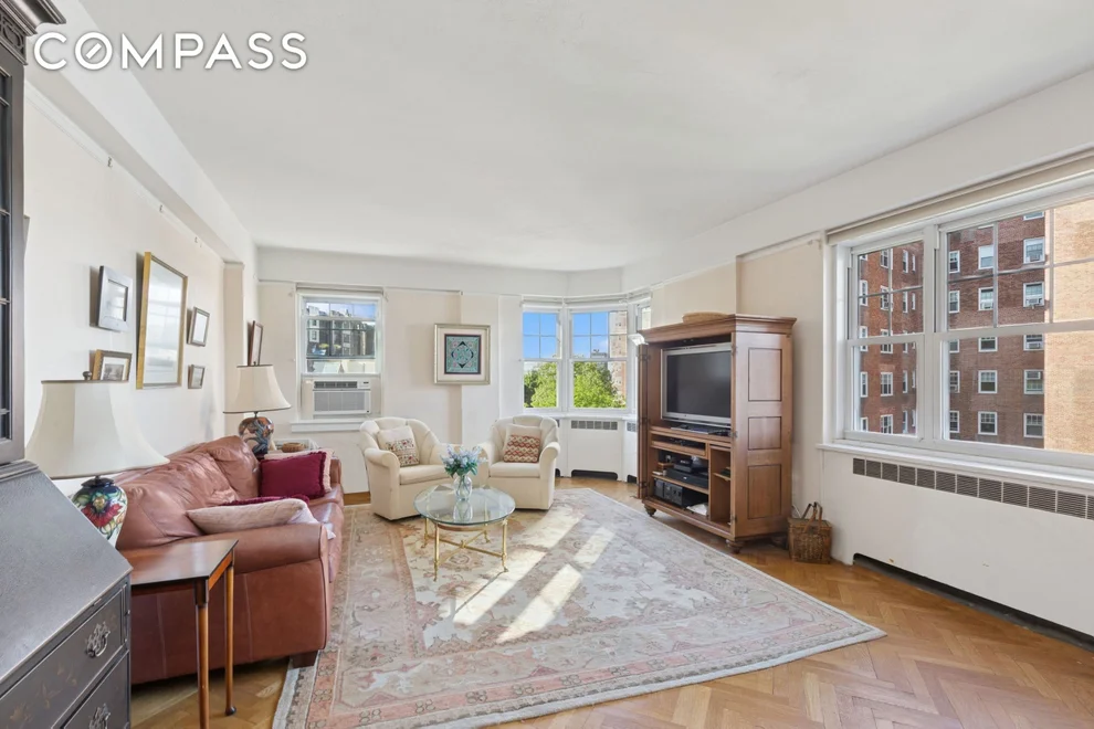 Unit for sale at 180 Cabrini Boulevard, Manhattan, NY 10033