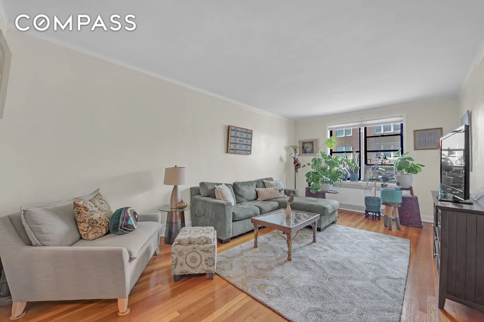 Unit for sale at 55 E 190th Street, Bronx, NY 10468