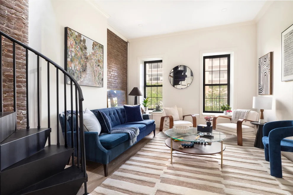 Unit for sale at 212 E 70TH Street, Manhattan, NY 10021