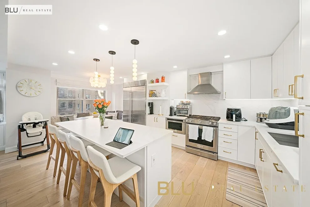 Unit for sale at 420 E 72nd Street, Manhattan, NY 10021