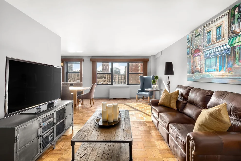 Unit for sale at 200 E 27th Street, Manhattan, NY 10016