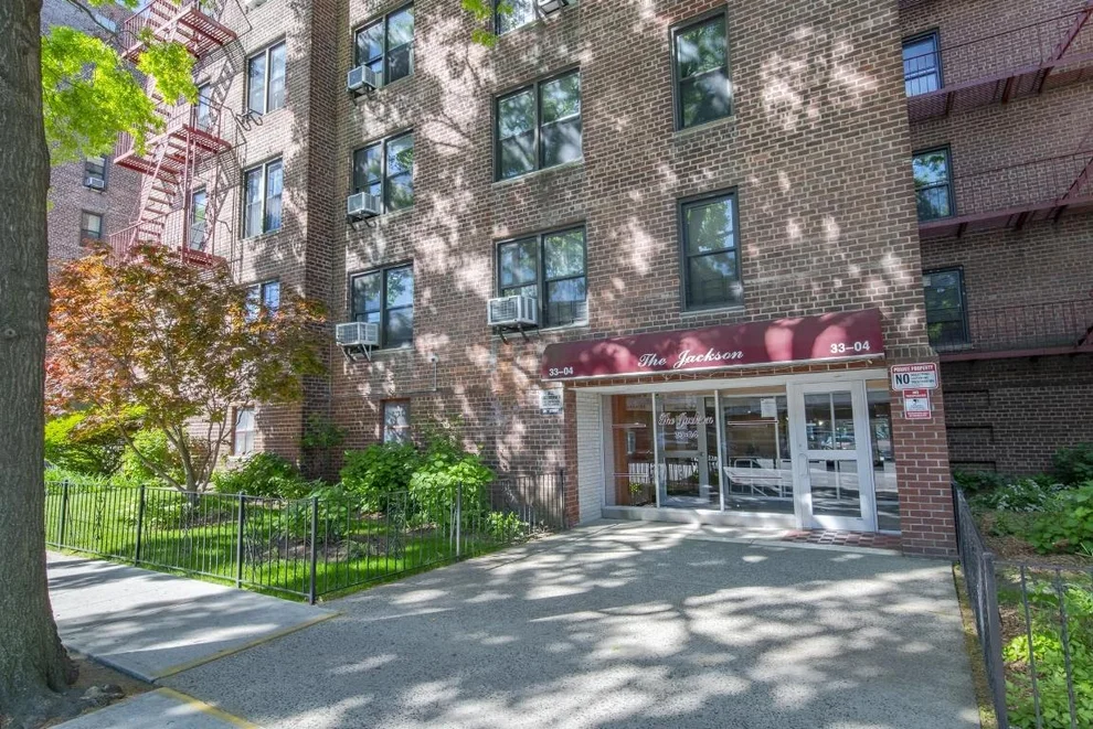 Unit for sale at 33-04 Junction Boulevard, Queens, NY 11212