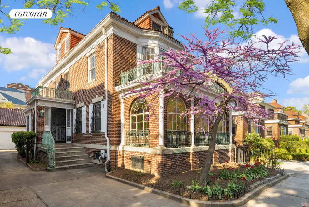 Unit for sale at 39 MAPLE Street, Brooklyn, NY 11225