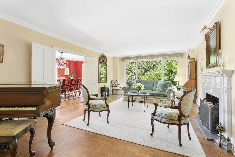 Unit for sale at 1050 5TH Avenue, Manhattan, NY 10028