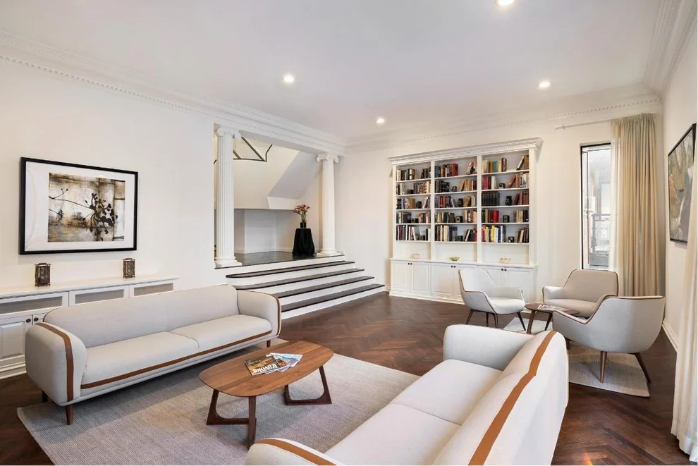 Unit for sale at 91 E END Avenue, Manhattan, NY 10028
