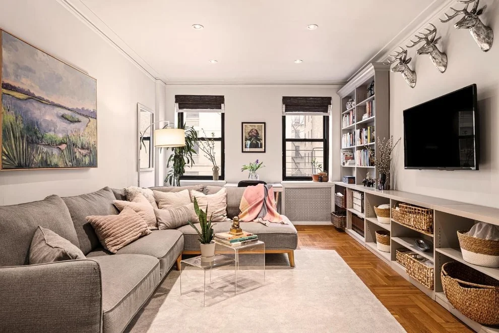 Unit for sale at 210 W 103RD Street, Manhattan, NY 10025