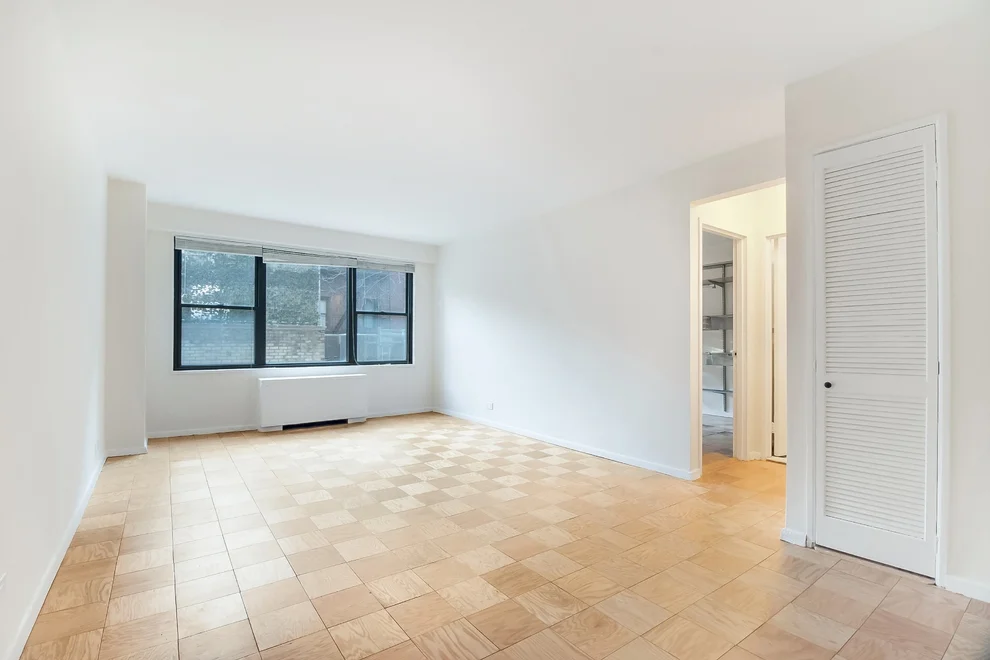 Unit for sale at 120 E 90th Street, Manhattan, NY 10128