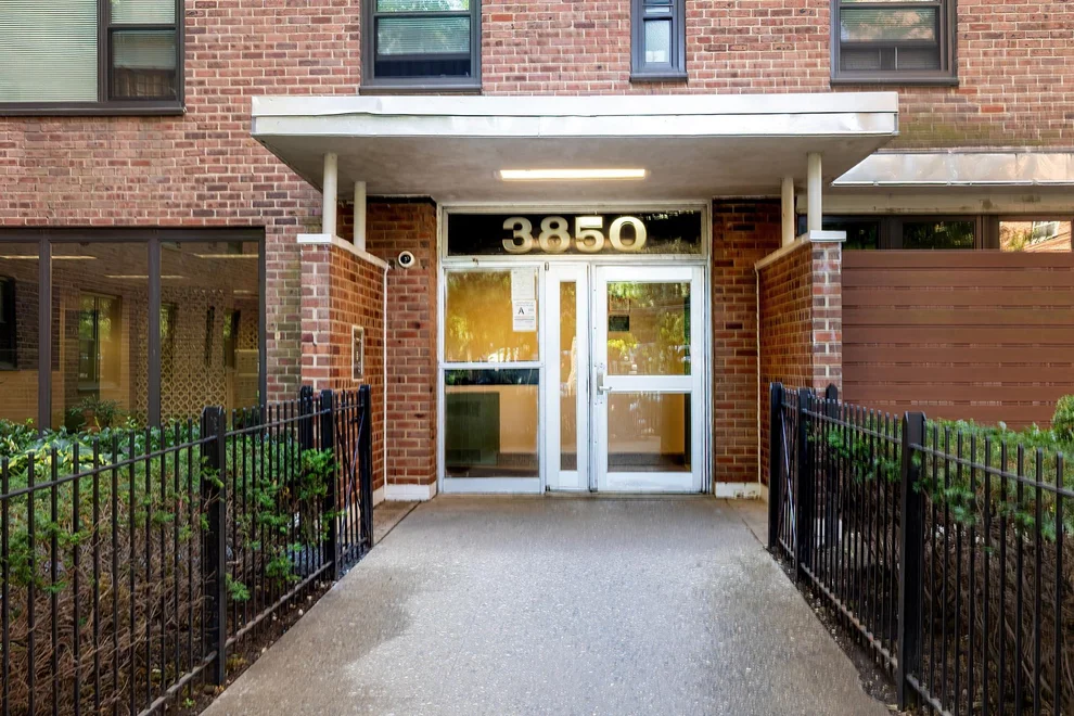 Unit for sale at 3850 Sedgwick Avenue, Bronx, NY 10463
