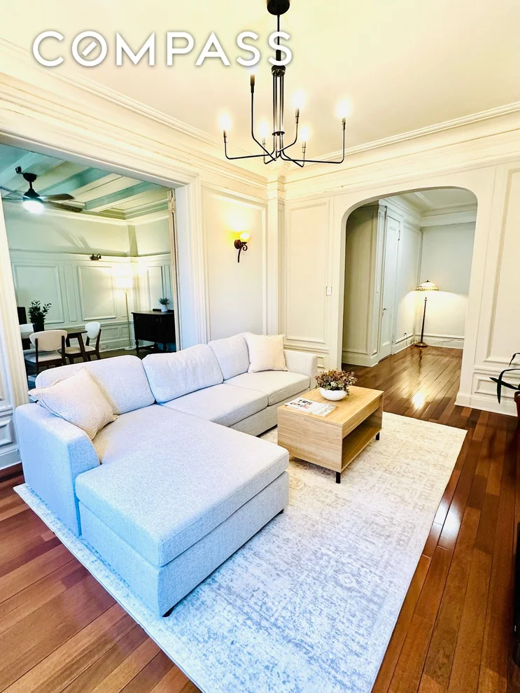 Unit for sale at 817 W End Avenue, Manhattan, NY 10025
