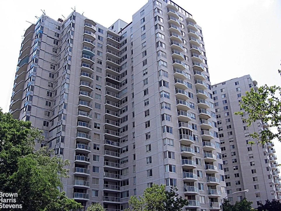 Unit for sale at 3333 HENRY HUDSON Parkway, Bronx, NY 10463