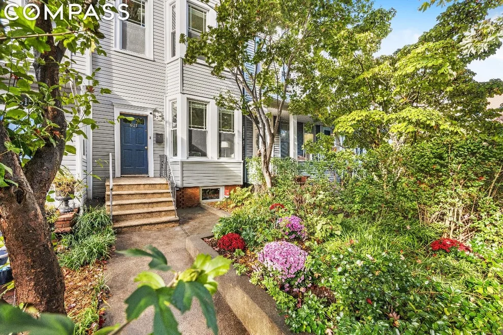 Unit for sale at 621 Vanderbilt Street, Brooklyn, NY 11218