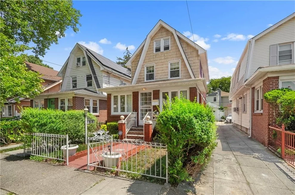 Unit for sale at 993 E 39th Street, Brooklyn, NY 11210