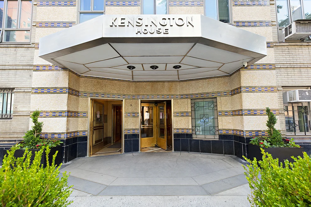 Unit for sale at 200 W 20TH Street, Manhattan, NY 10011